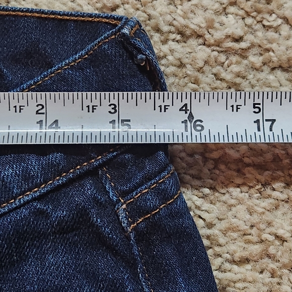 J Brand Clyde Shorts Size 24 Dark Wash Made in the USA - Picture 3 of 12